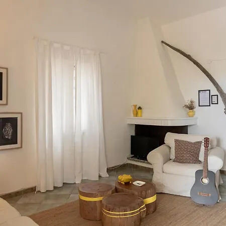 Casa Sa Curcurica * Орозеи